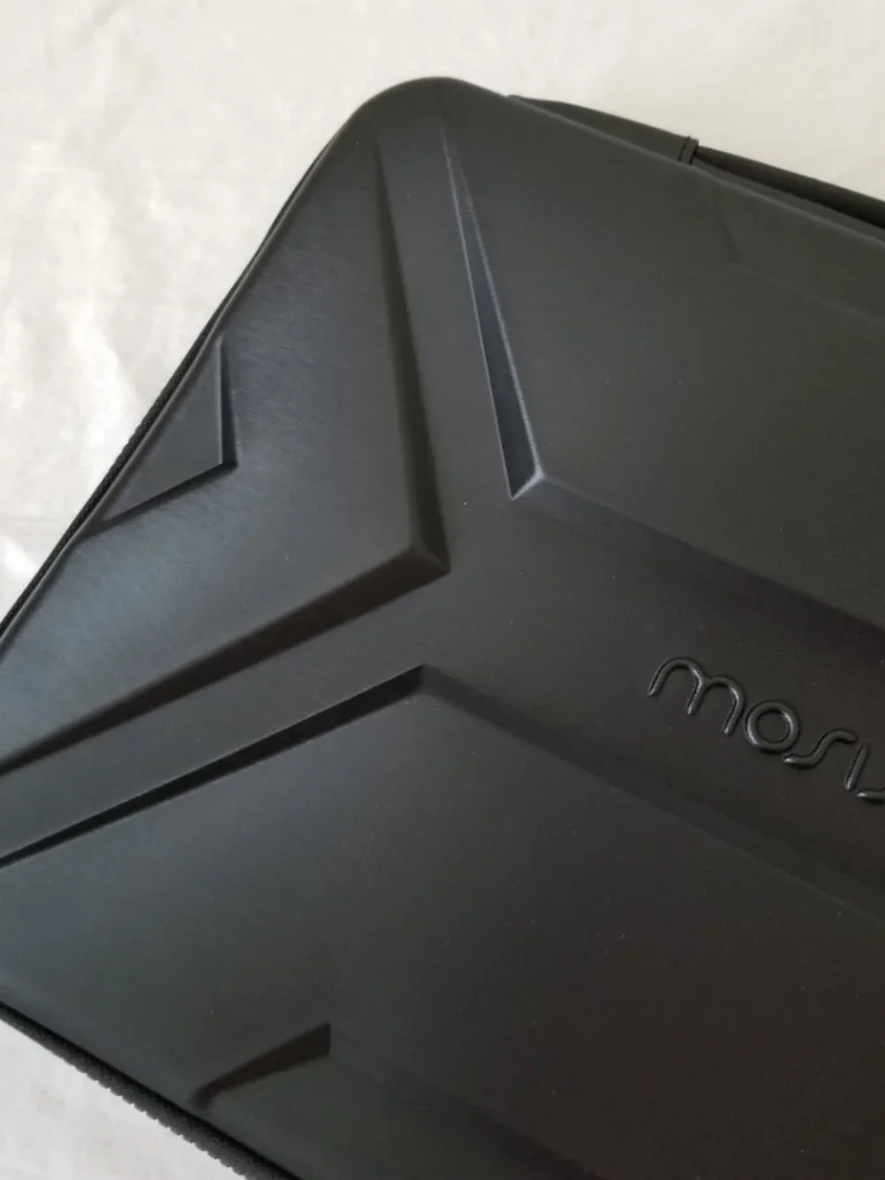 New in Box! Mosiso Rigid Shell Waterproof Laptop Computer Carrying Case w/Handle